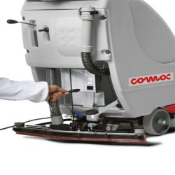 Masina pentru spalat si aspirat pardoseli Lavor Quick 36B, alimentare 12V, productivitate 1260 mp/h, Autonomie 1,5-2 ore
