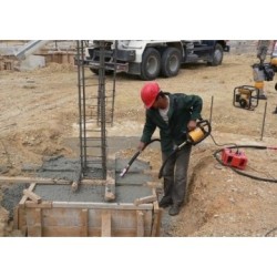 Vibrator pentru beton DINGO ENAR, ax antrenare 6m, cap vibrare 58mm